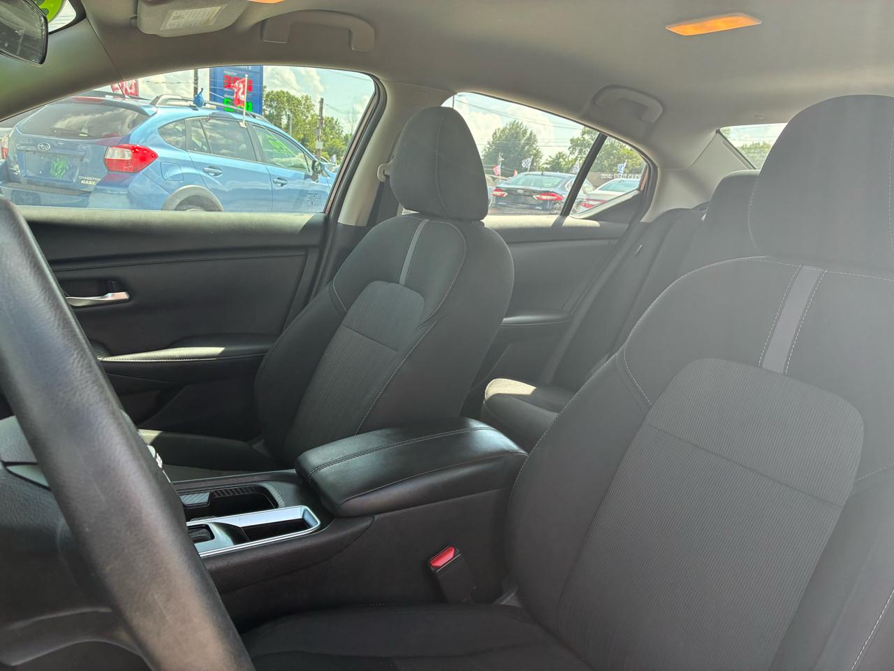 Nissan Sentra SV CVT 2024