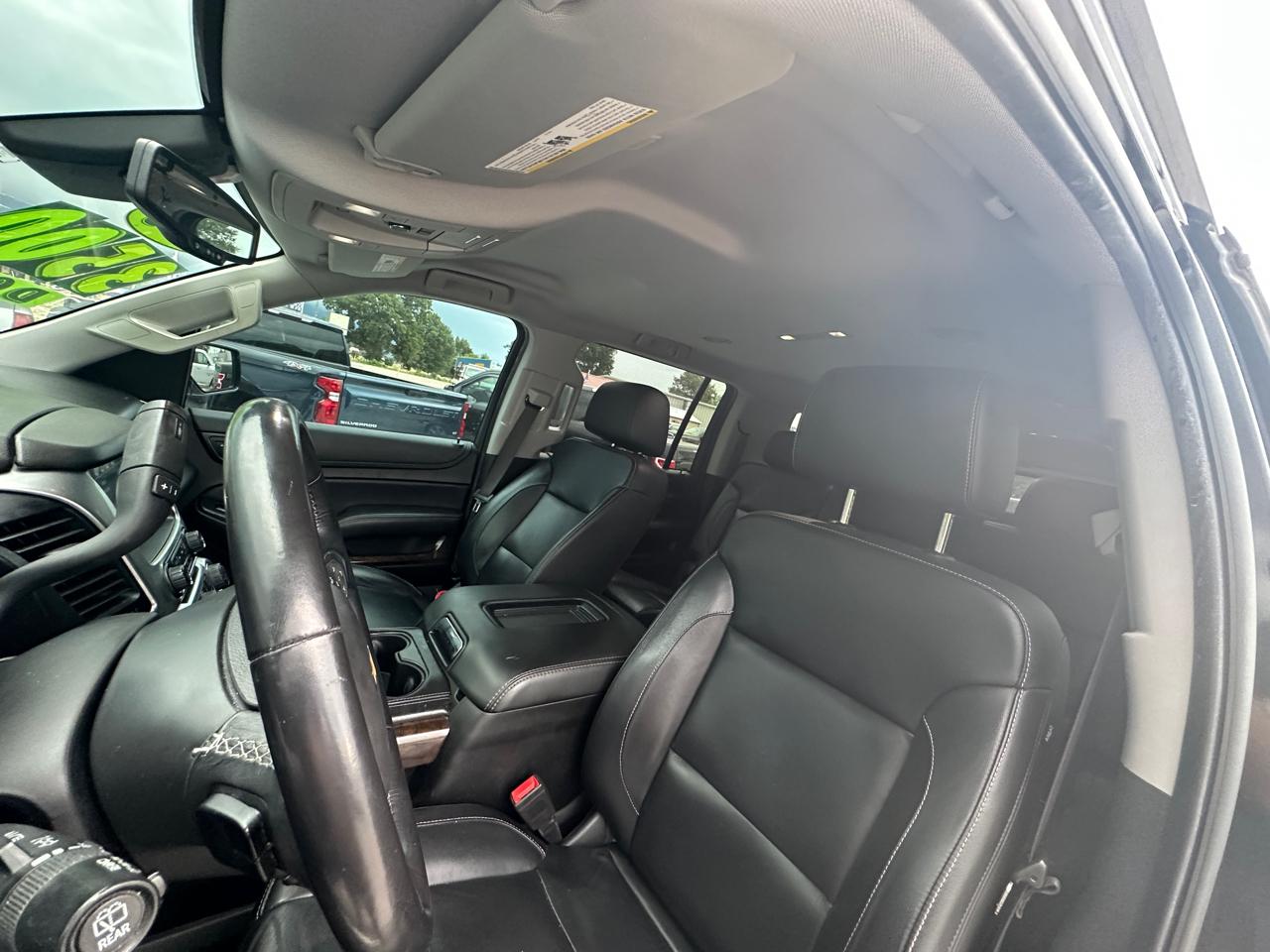 Chevrolet Suburban 2WD 4dr LT 2020