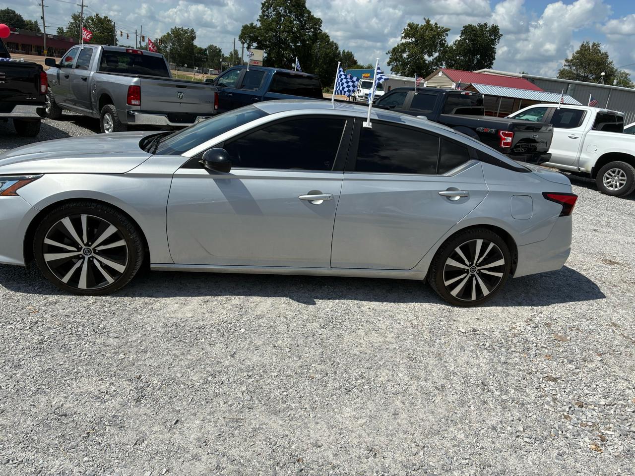 Nissan Altima 2.5 SR Sedan 2020