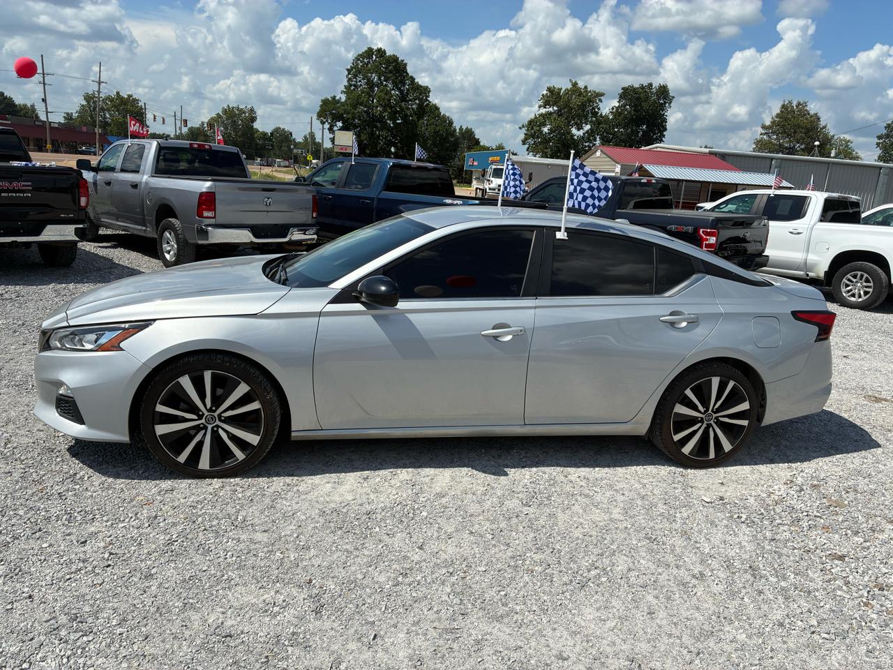 Nissan Altima 2.5 SR Sedan 2020