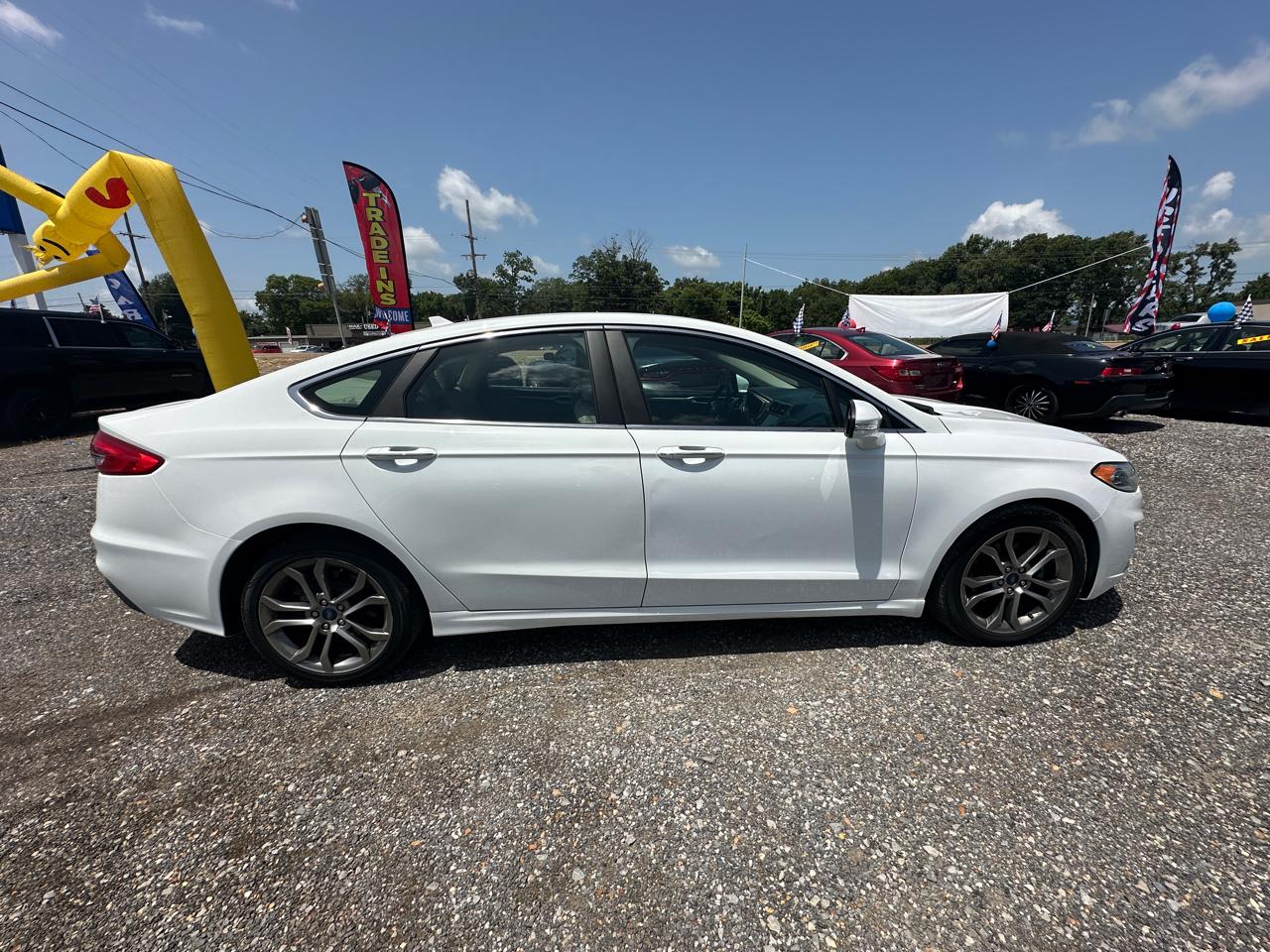 Ford Fusion SEL FWD 2019