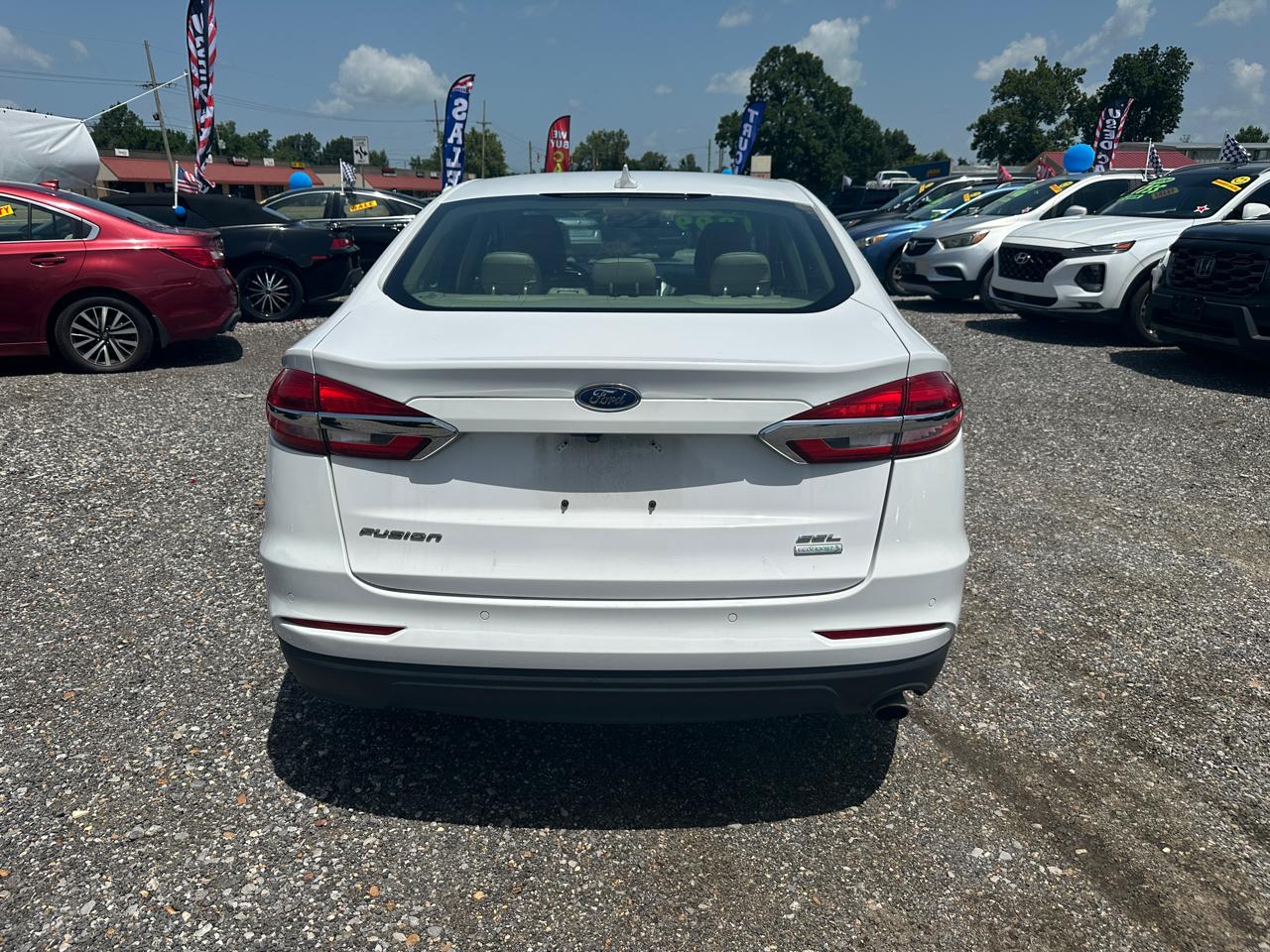 Ford Fusion SEL FWD 2019