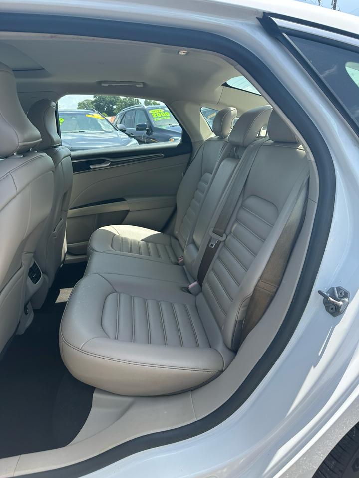 Ford Fusion SEL FWD 2019