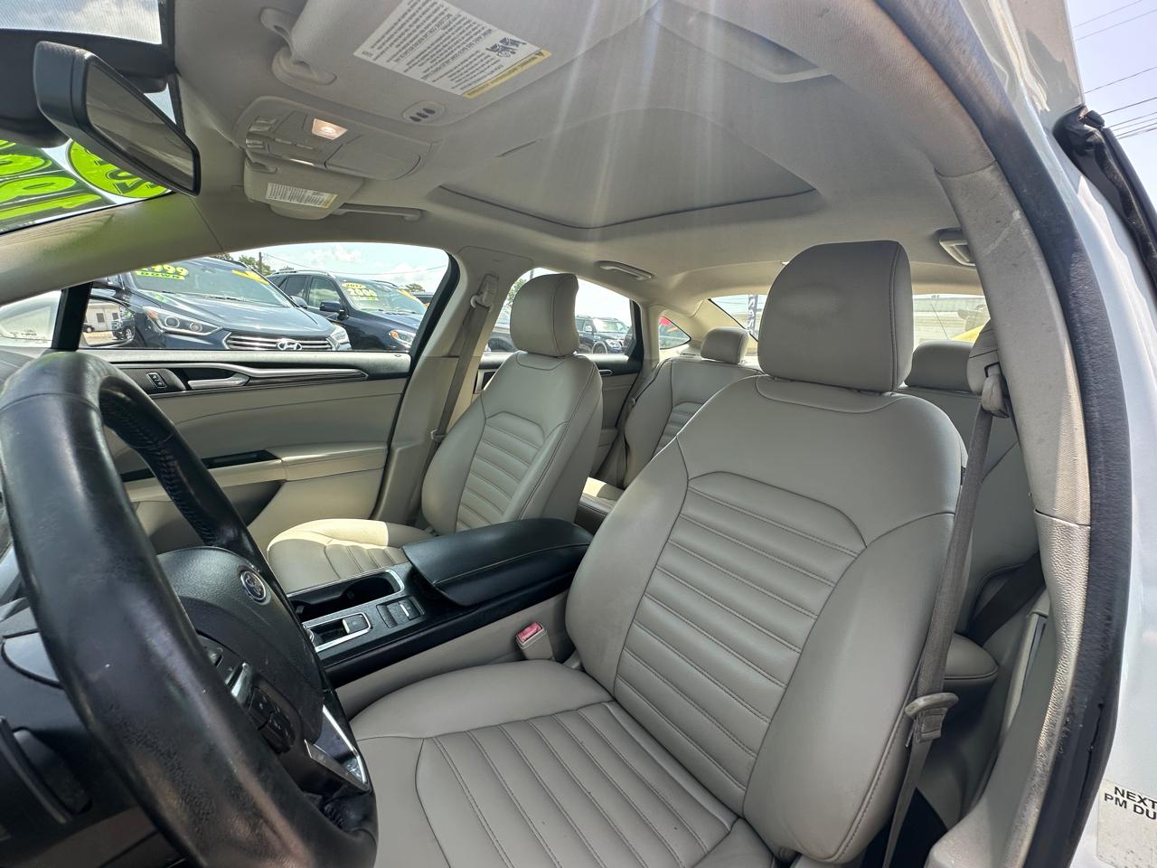 Ford Fusion SEL FWD 2019