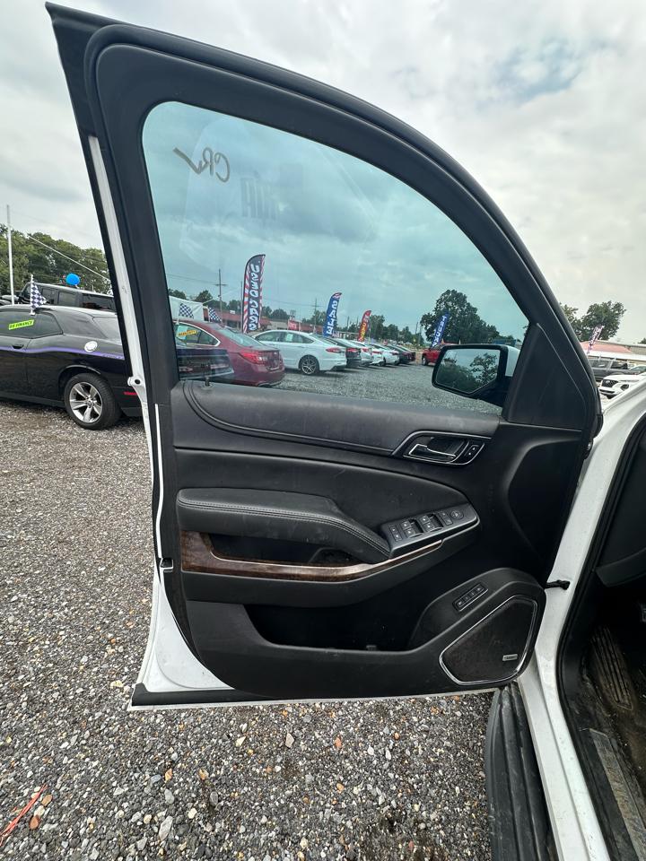 Chevrolet Tahoe 4WD 4dr LT 2018