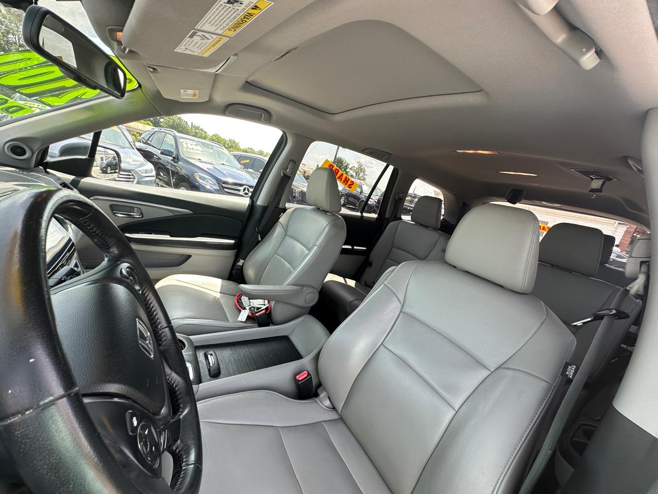 Honda Pilot EX-L w/Navigation AWD 2017