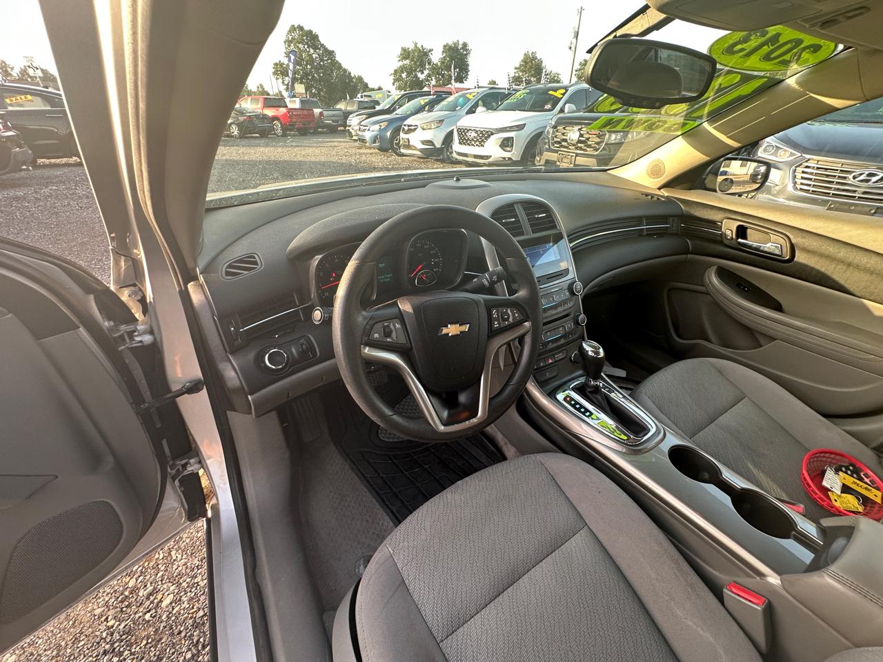 Chevrolet Malibu 4dr Sdn LS w/1LS 2013
