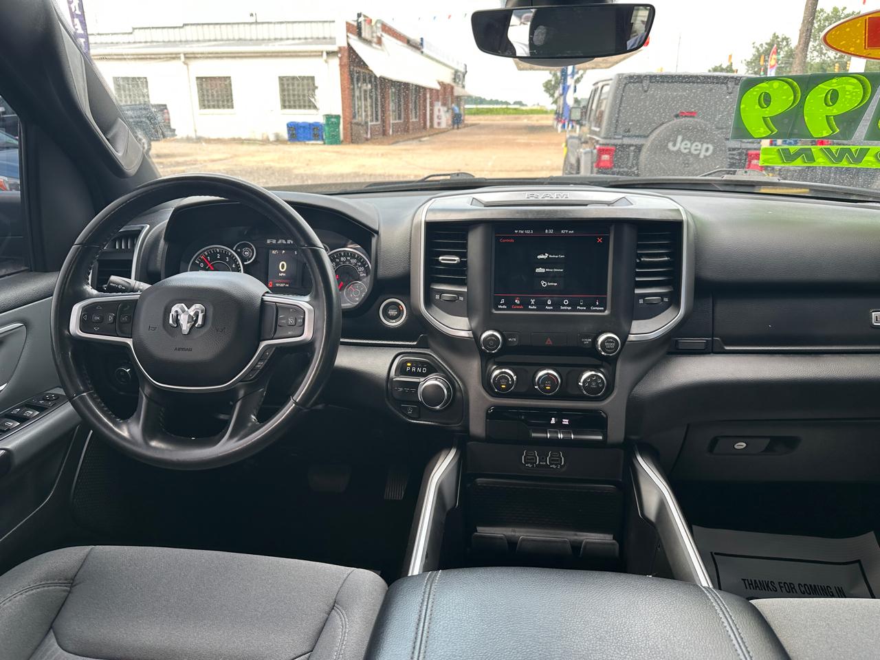 RAM 1500 Lone Star 4x2 Quad Cab 6'4" Box 2021