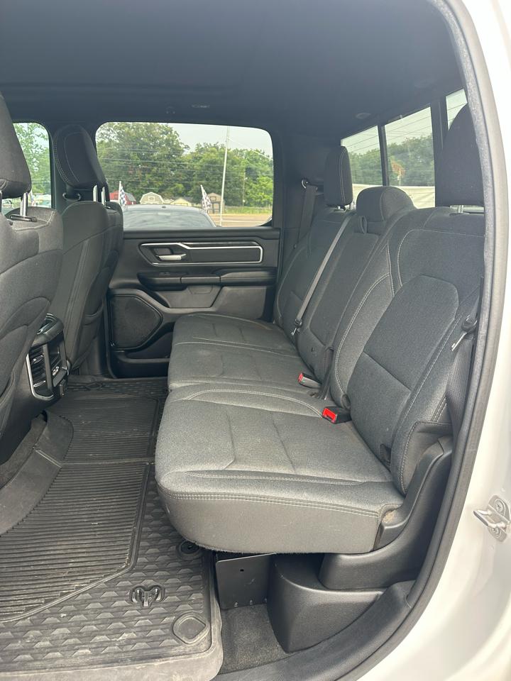 RAM 1500 Big Horn 4x2 Crew Cab 5'7" Box 2020
