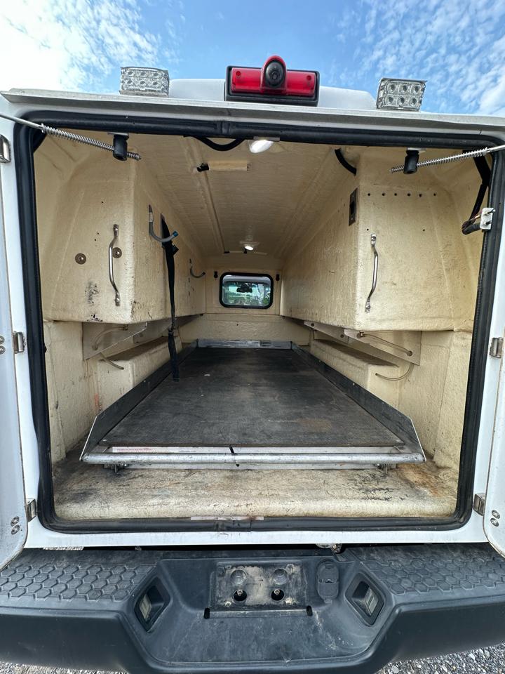 RAM 2500 Tradesman 4x4 Reg Cab 8' Box 2018