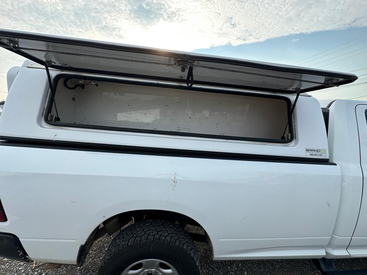 RAM 2500 Tradesman 4x4 Reg Cab 8' Box 2018