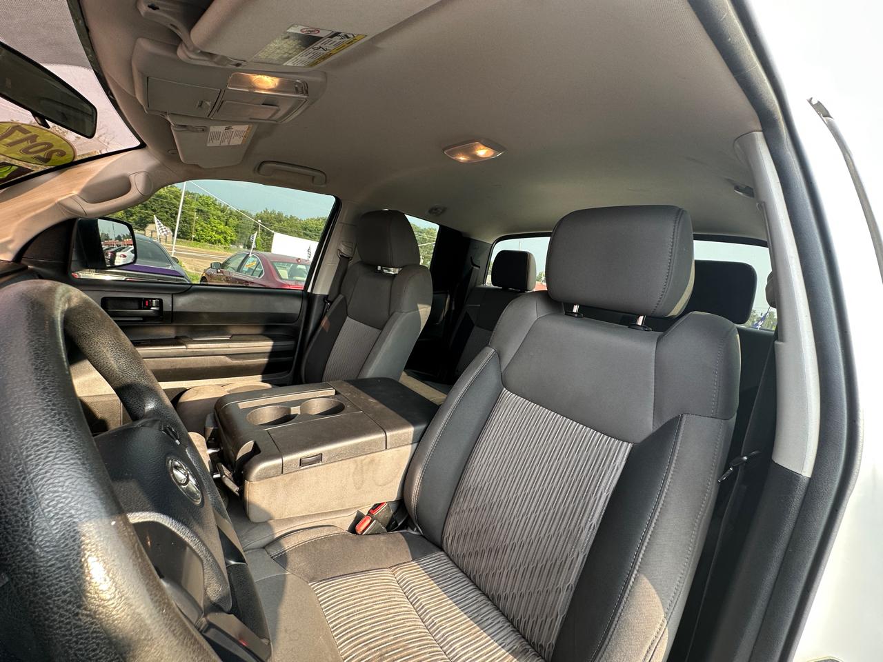 Toyota Tundra 2WD SR5 Double Cab 6.5' Bed 4.6L (Natl) 2017