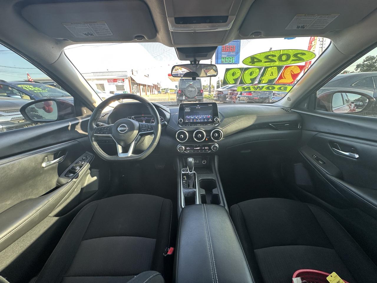 Nissan Sentra SV CVT 2024