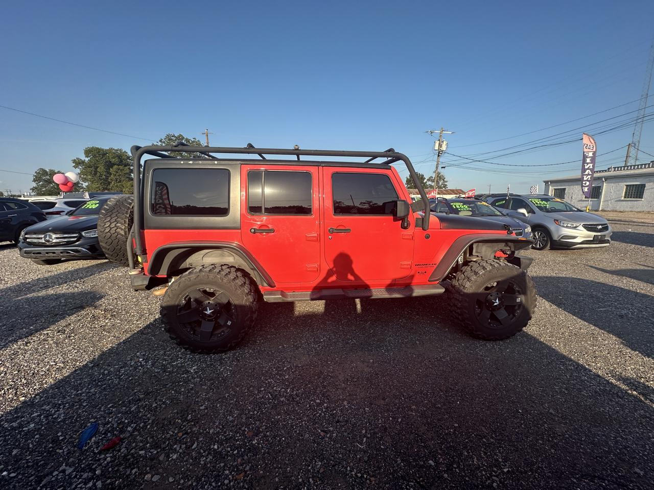 Jeep Wrangler Unlimited 4WD 4dr Sahara 2013