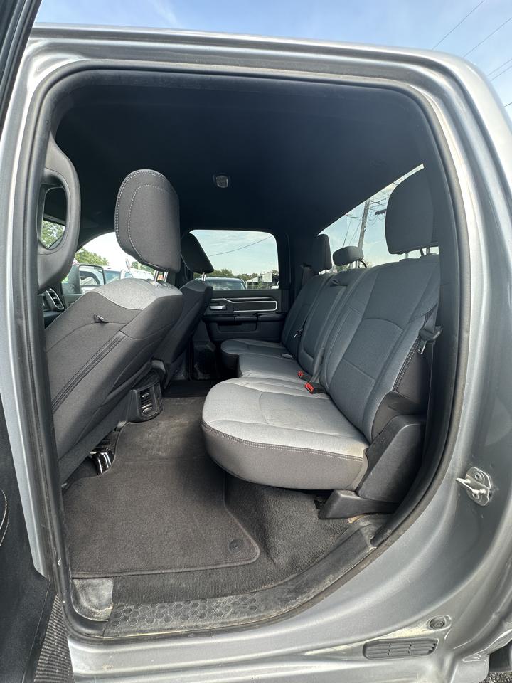 RAM 2500 Big Horn 4x4 Crew Cab 8' Box 2023