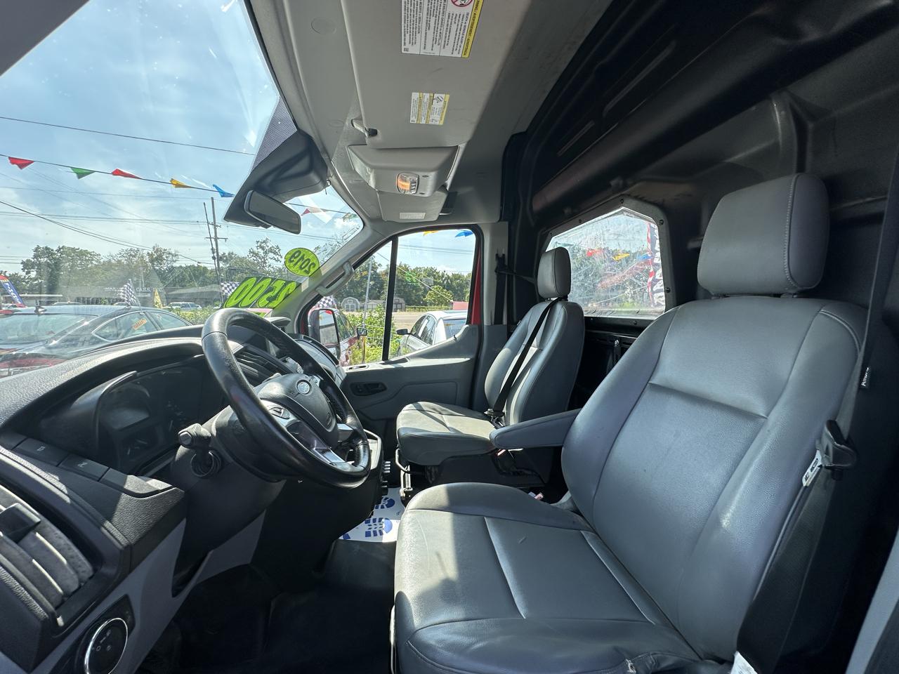 Ford Transit Van T-350 148" Med Rf 9500 GVWR Sliding RH Dr 2019