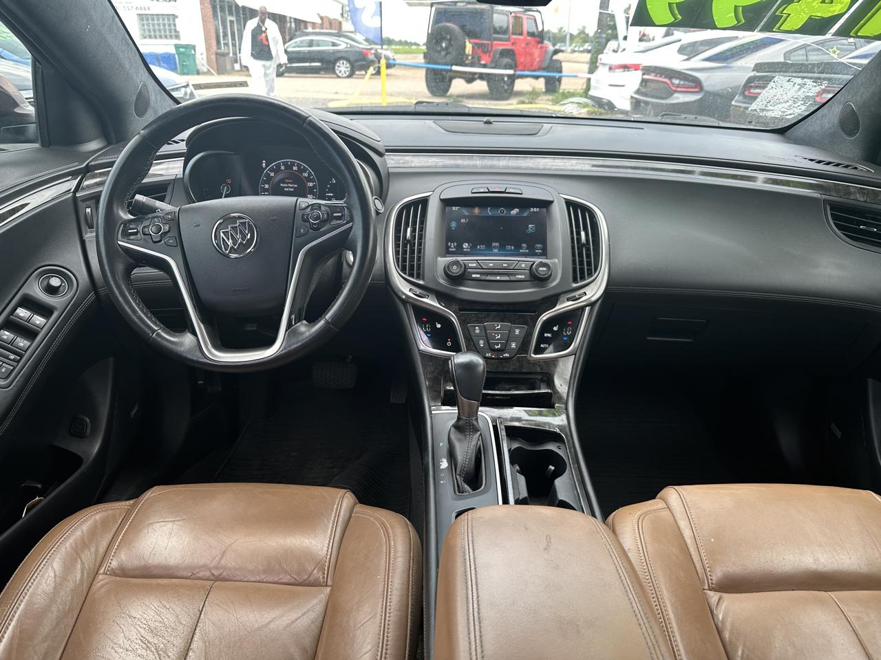 Buick LaCrosse 4dr Sdn Leather AWD 2016