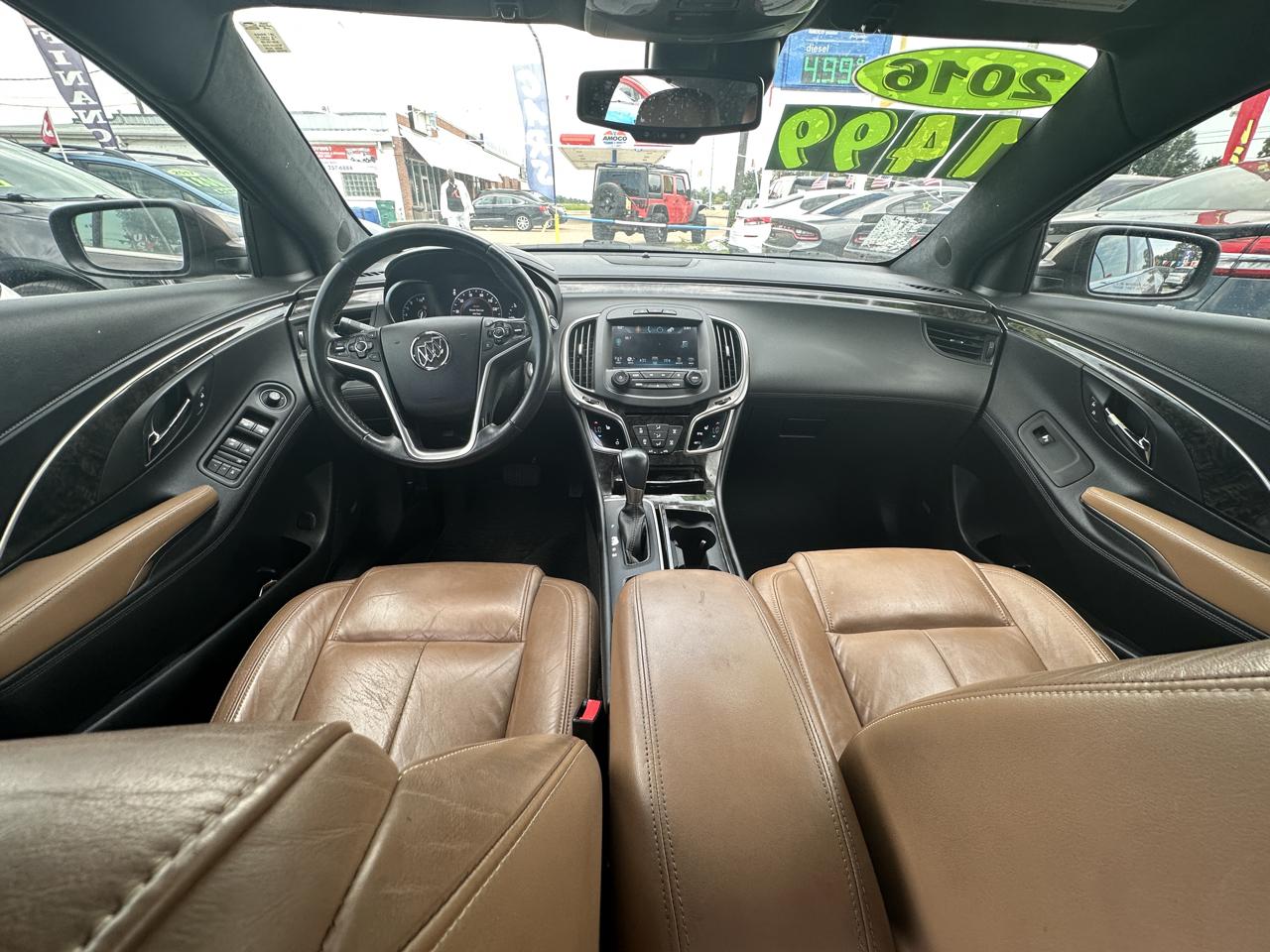 Buick LaCrosse 4dr Sdn Leather AWD 2016