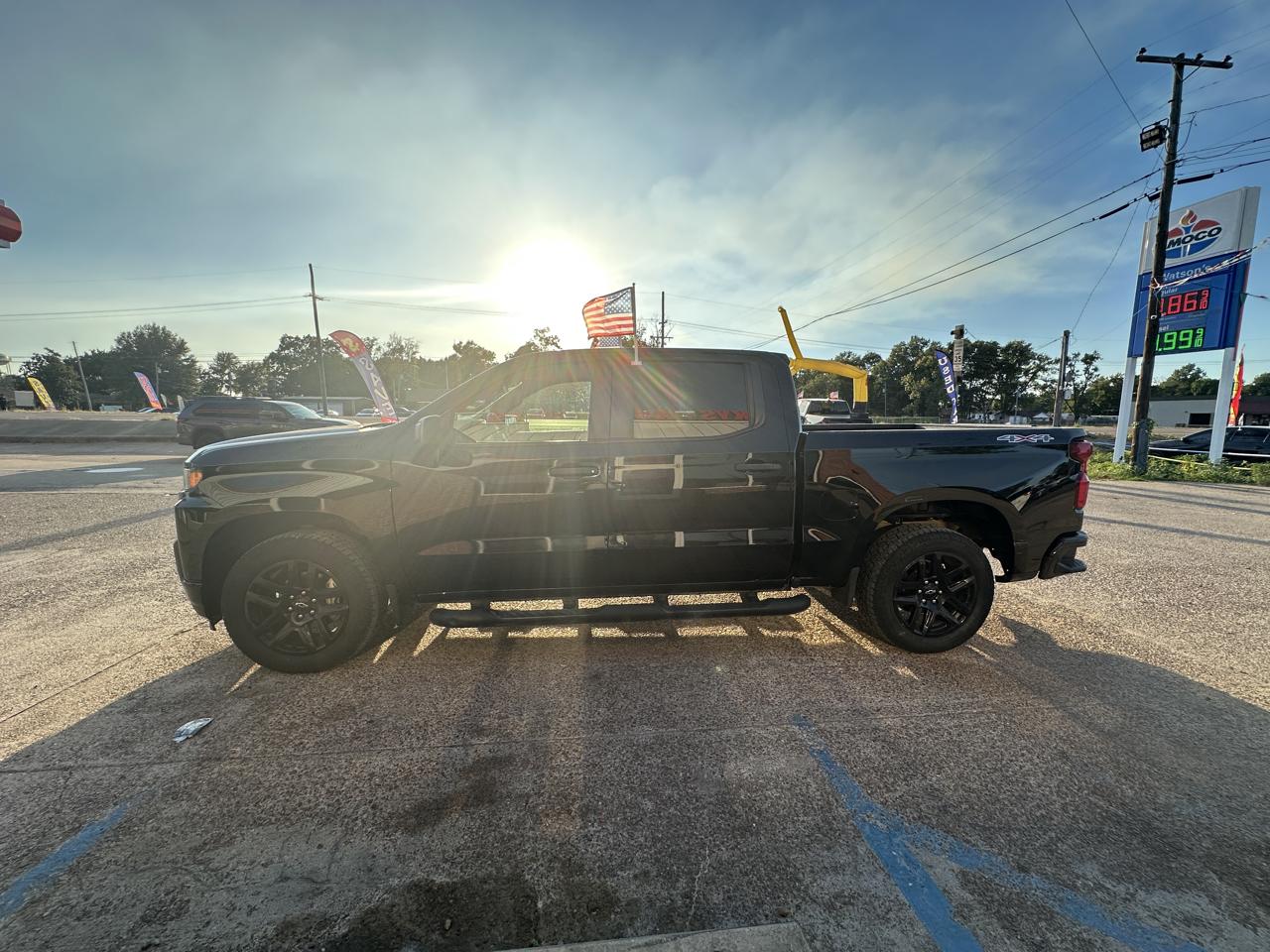 Chevrolet Silverado 1500 4WD Crew Cab 147" Custom 2021