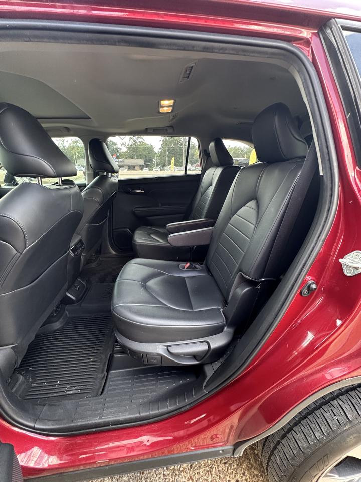 Toyota Highlander XLE AWD (Natl) 2020