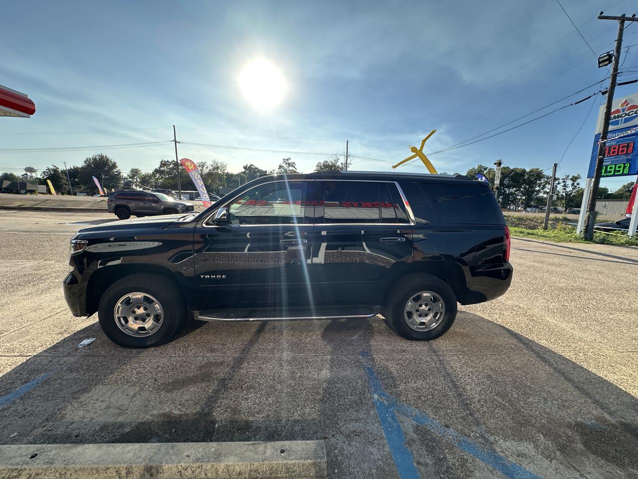 Chevrolet Tahoe 2WD 4dr Premier 2018