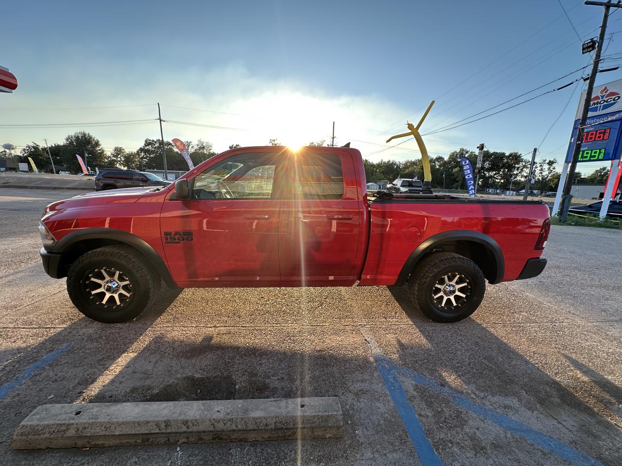 RAM 1500 Classic Warlock 4x2 Quad Cab 6'4" Box 2019