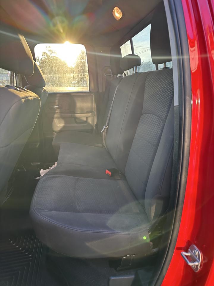 RAM 1500 Classic Warlock 4x2 Quad Cab 6'4" Box 2019
