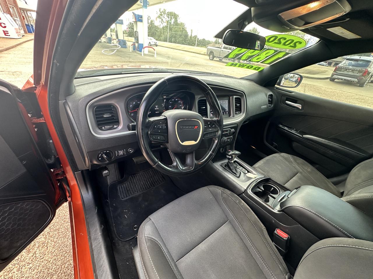 Dodge Charger SXT RWD 2020