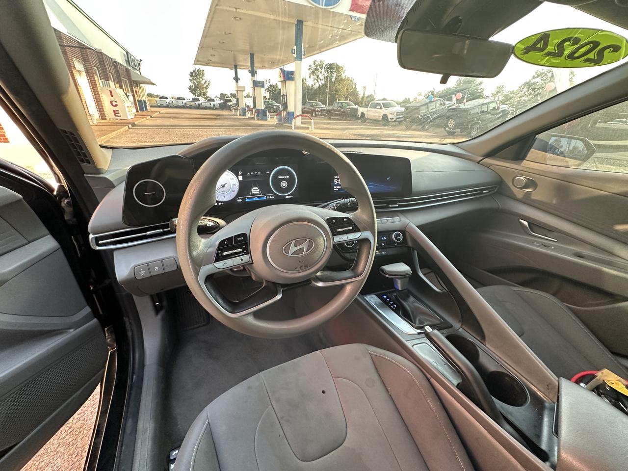 Hyundai Elantra SEL IVT 2024