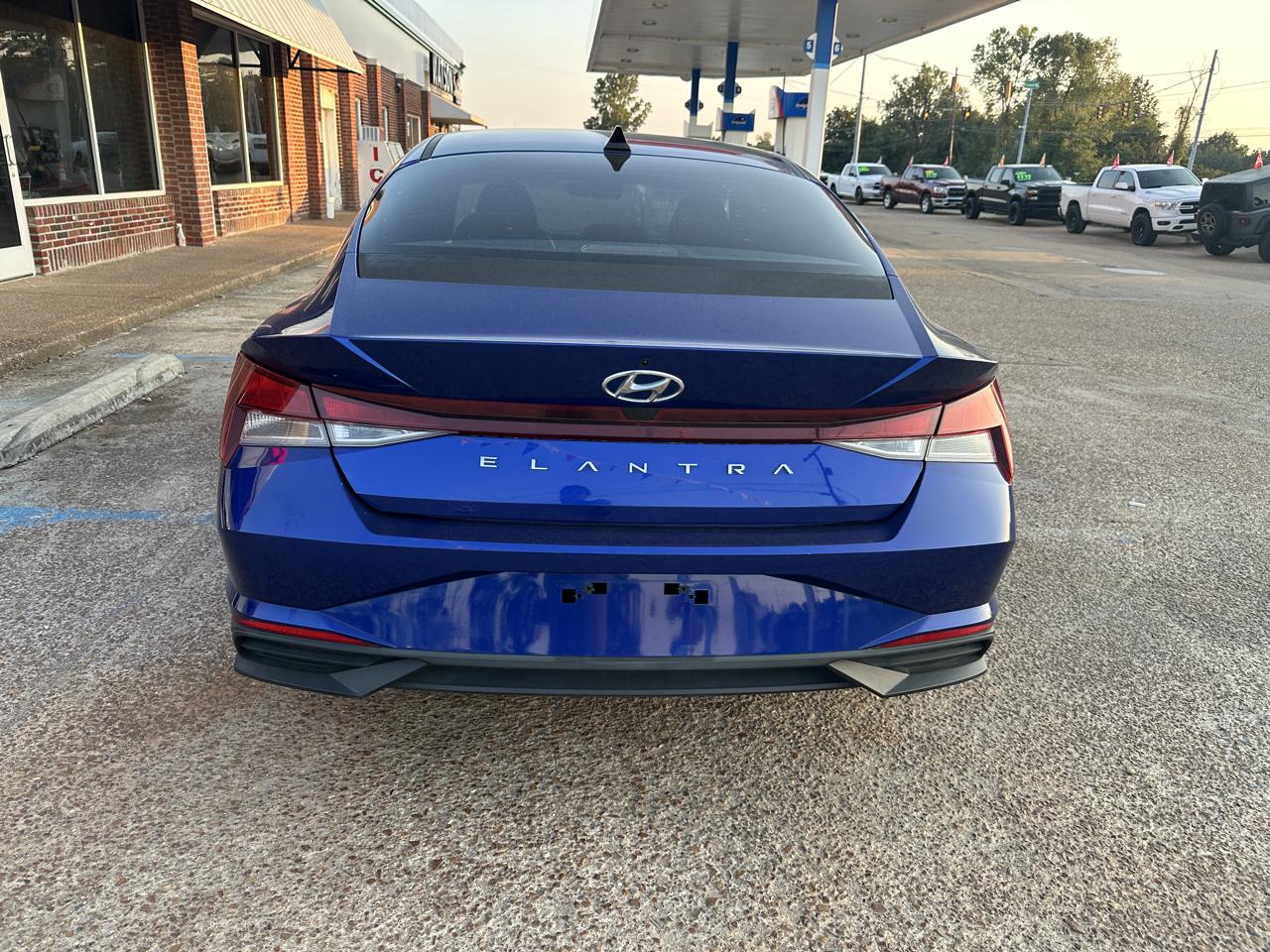 Hyundai Elantra SEL IVT 2022