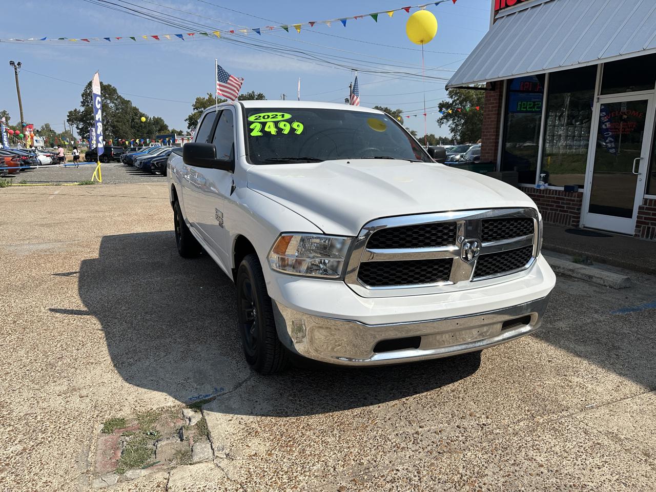 RAM 1500 Classic Warlock 4x4 Crew Cab 5'7" Box 2021