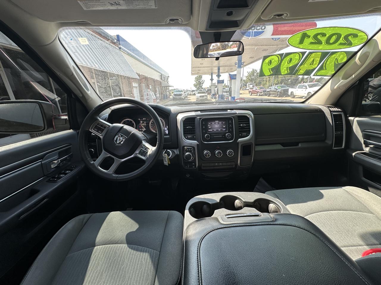 RAM 1500 Classic Warlock 4x4 Crew Cab 5'7" Box 2021