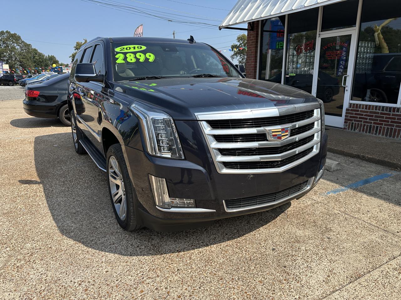 Cadillac Escalade 2WD 4dr Luxury 2019