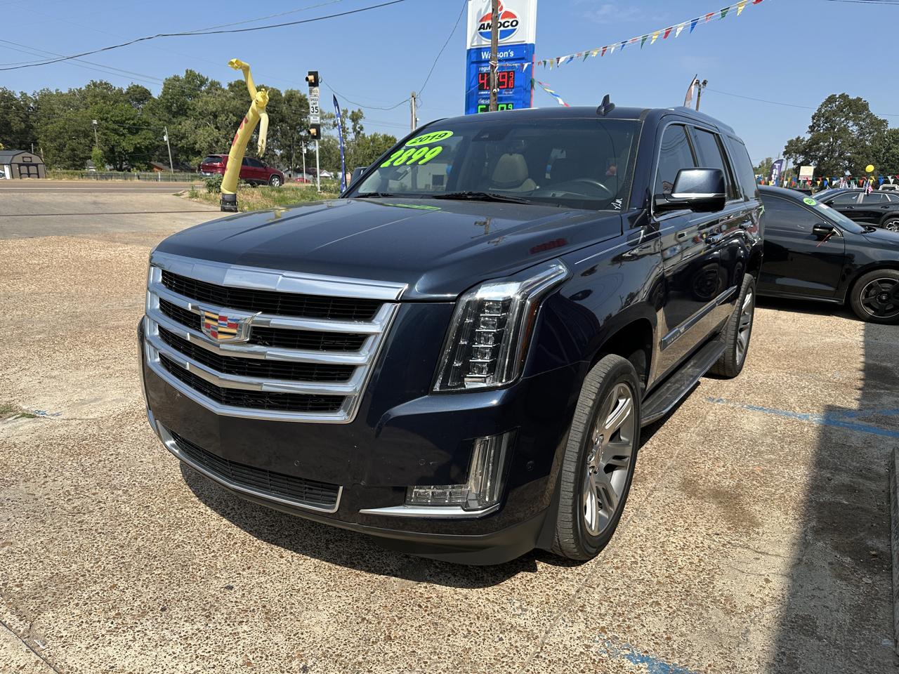 Cadillac Escalade 2WD 4dr Luxury 2019