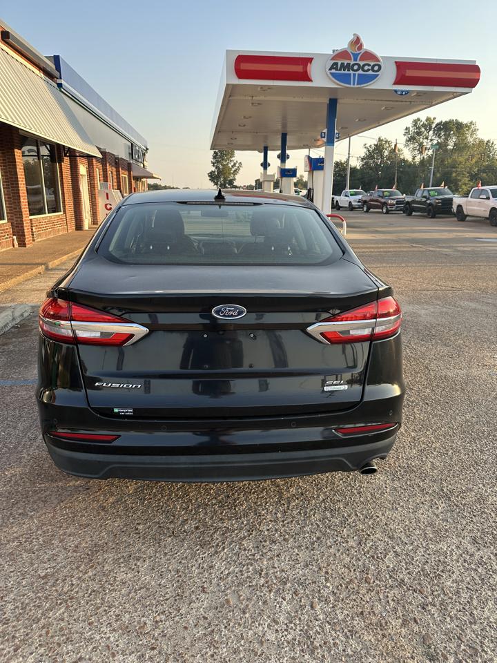 Ford Fusion SEL FWD 2019