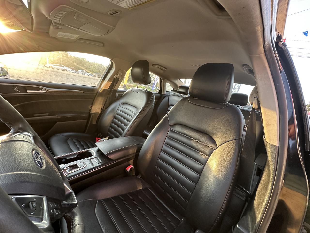 Ford Fusion SEL FWD 2019