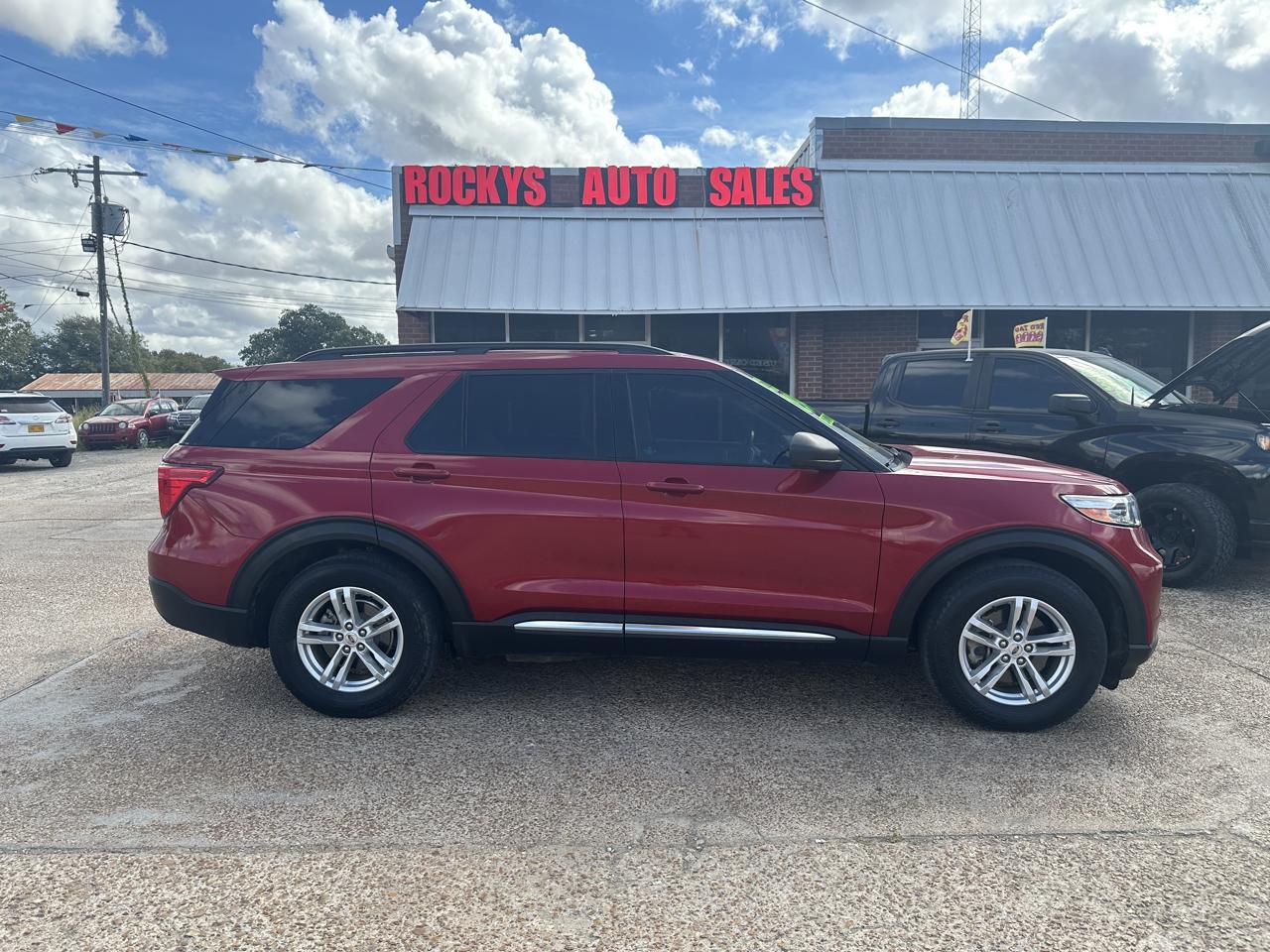 2020 Ford Explorer XLT RWD