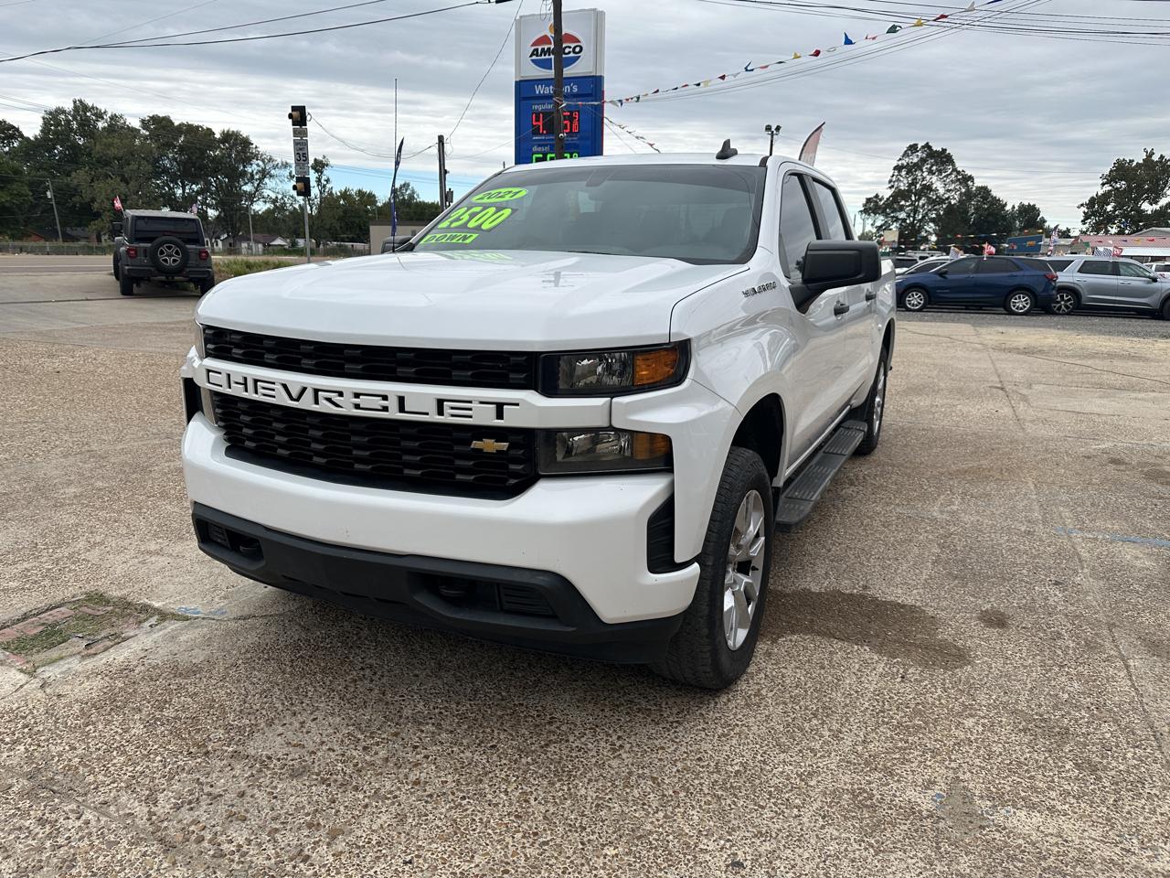 Chevrolet Silverado 1500 4WD Crew Cab 147" Custom 2021