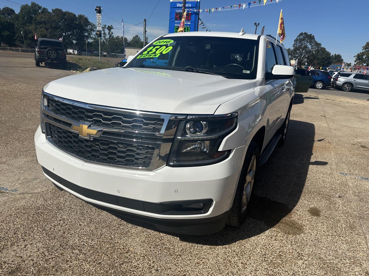 Chevrolet Tahoe 4WD 4dr LT 2016