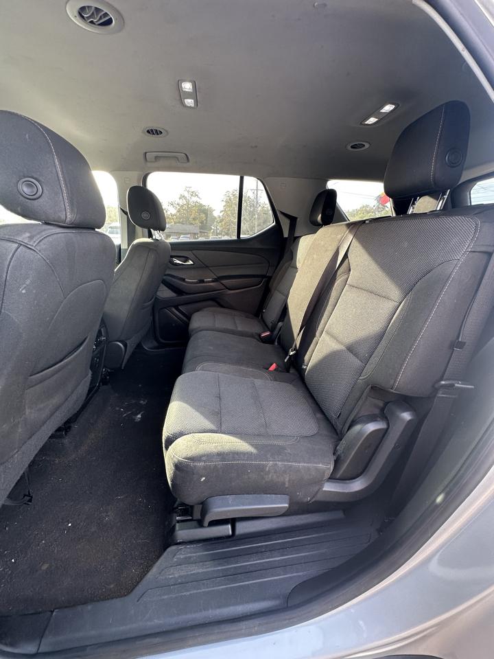 Chevrolet Traverse FWD 4dr LS w/1LS 2018