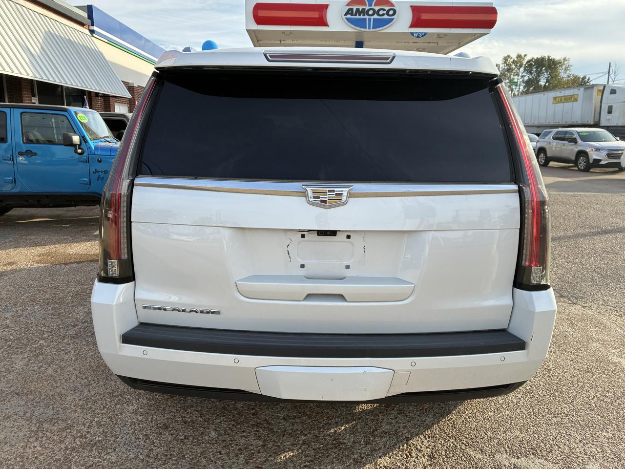 Cadillac Escalade 4WD 4dr Premium Luxury 2017