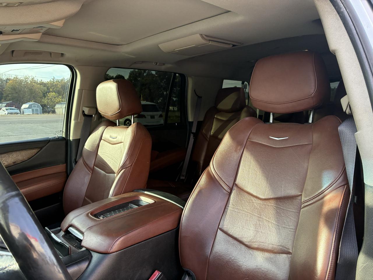 Cadillac Escalade 4WD 4dr Premium Luxury 2017