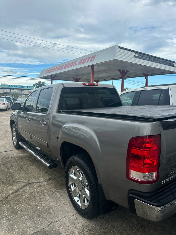 2012 Gmc Sierra 1500 SLT photo 2