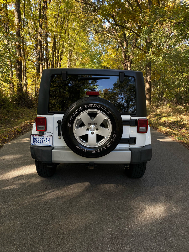 Jeep Wrangler Sahara 4WD 2012
