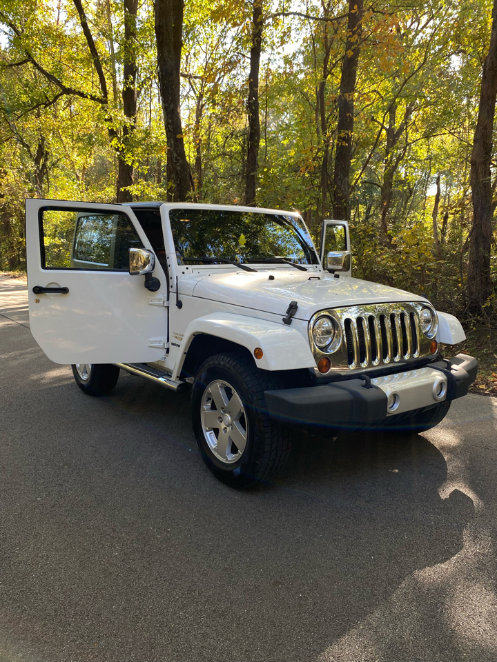 Jeep Wrangler Sahara 4WD 2012