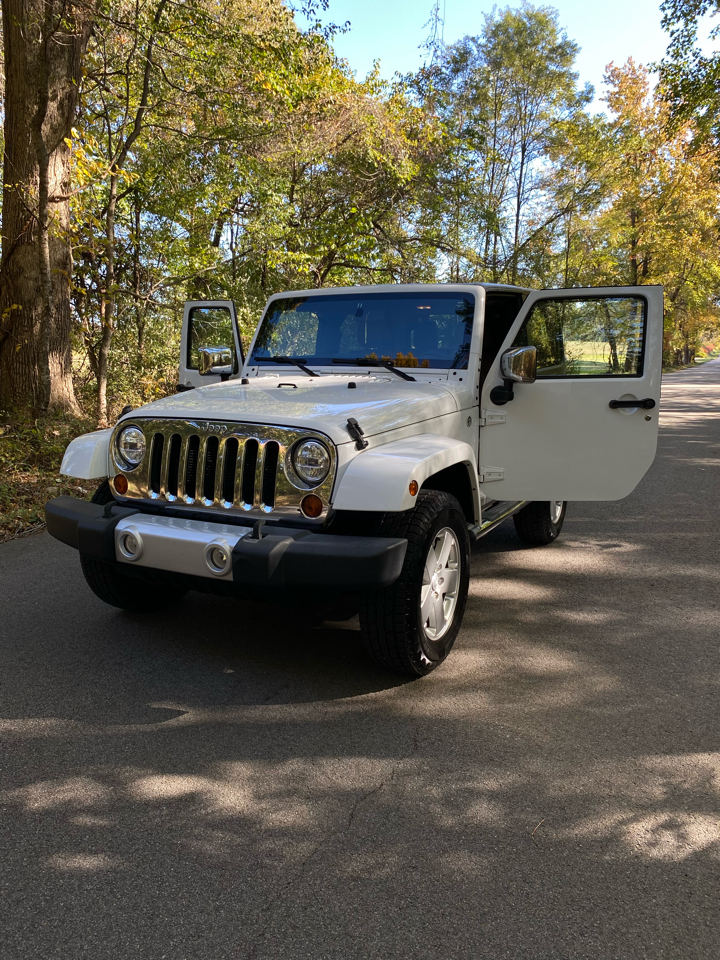 Jeep Wrangler Sahara 4WD 2012