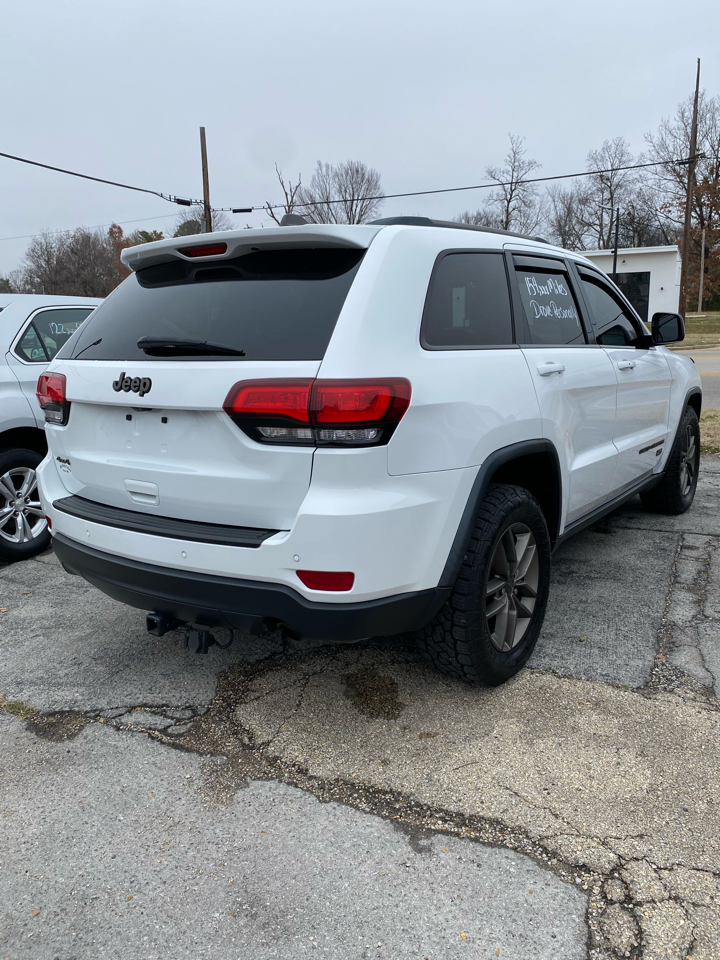 Jeep Grand Cherokee Laredo 4WD 2016