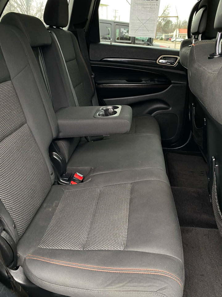 Jeep Grand Cherokee Laredo 4WD 2016