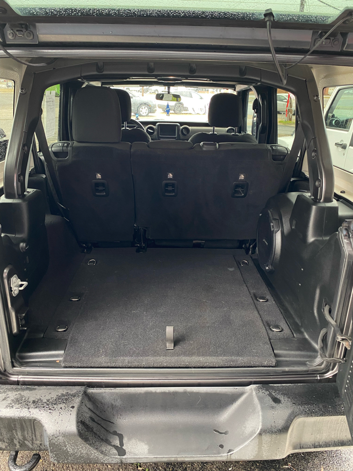 Jeep Wrangler Unlimited Sport 2018