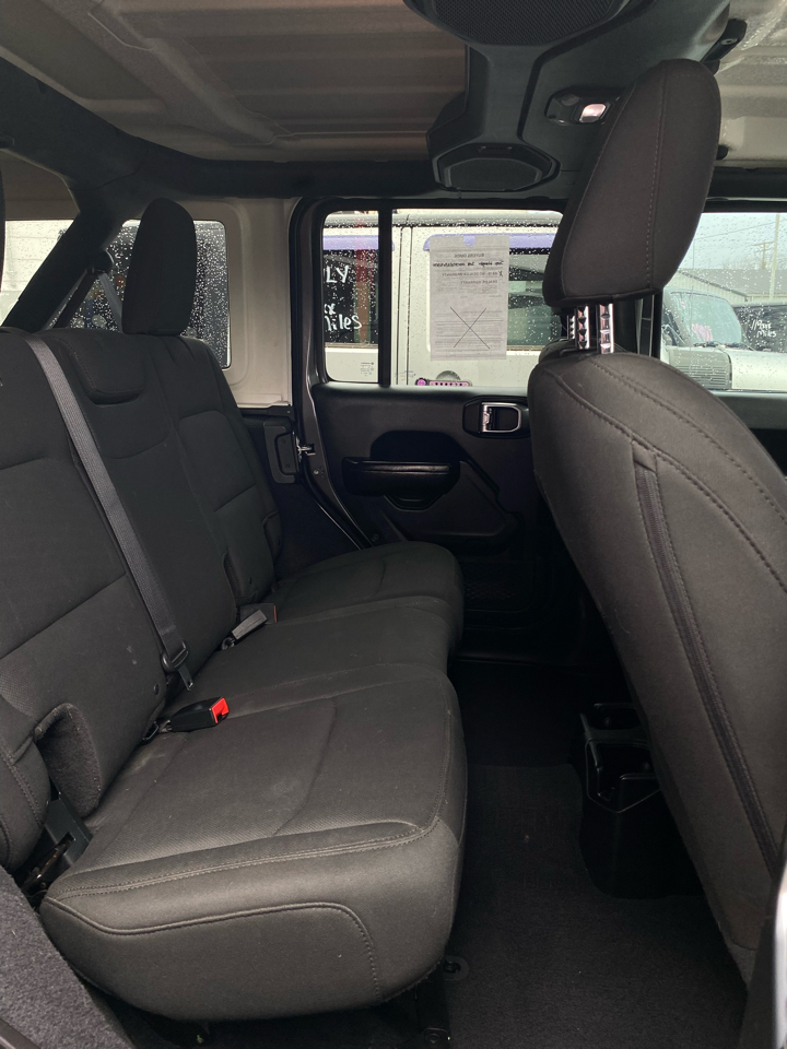 Jeep Wrangler Unlimited Sport 2018